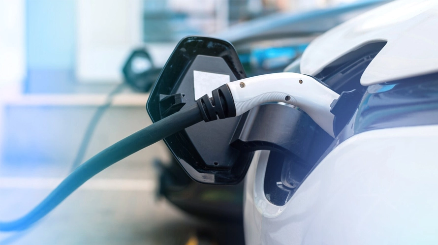Pourquoi passer à une voiture électrique en 2025 ?