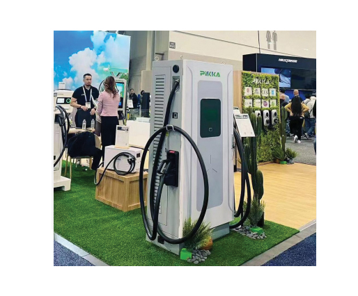 Caractéristiques DC Mobile 90/120/150/180KW